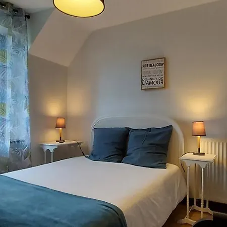 La Maison A Avec Son Jardin Clos De 2 A 6 Personnes A 5 Mn Des Plages