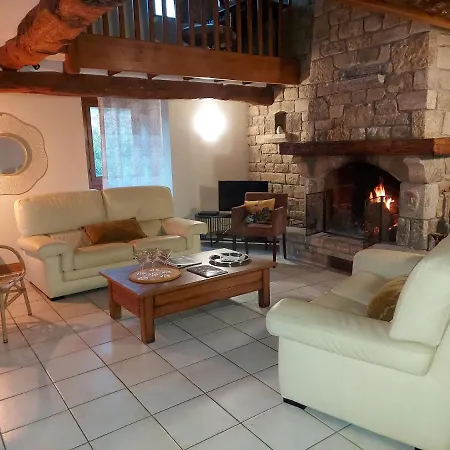 La Maison A Avec Son Jardin Clos De 2 A 6 Personnes A 5 Mn Des Plages Villa